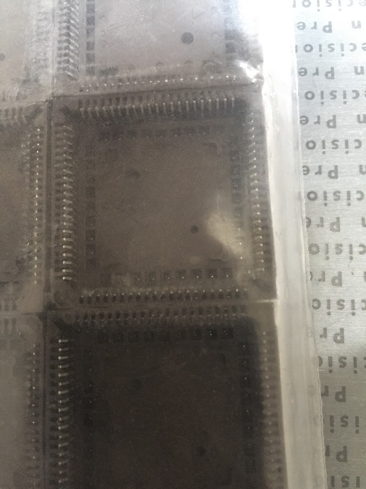 821573-3 Socket New Lot Quantity-10