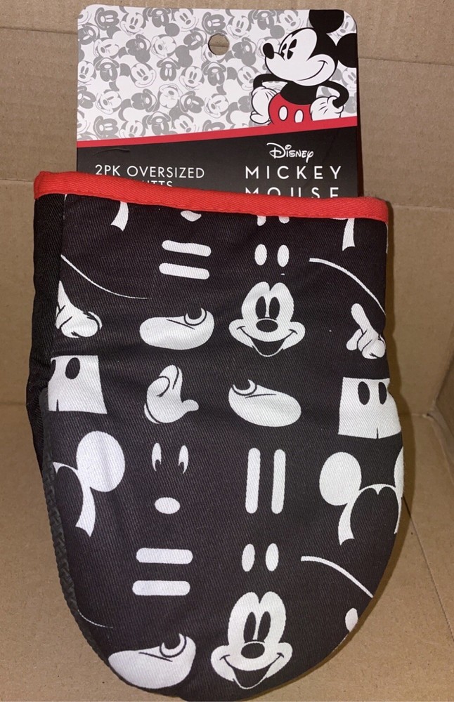 DISNEY MICKEY MOUSE Icons 2 PACK OVER SIZED MINI MITTS NEW