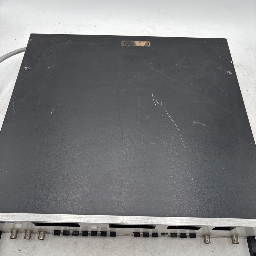 WAVETEK Programmable Waveform Generator Model 154 Powers On - UNTESTED