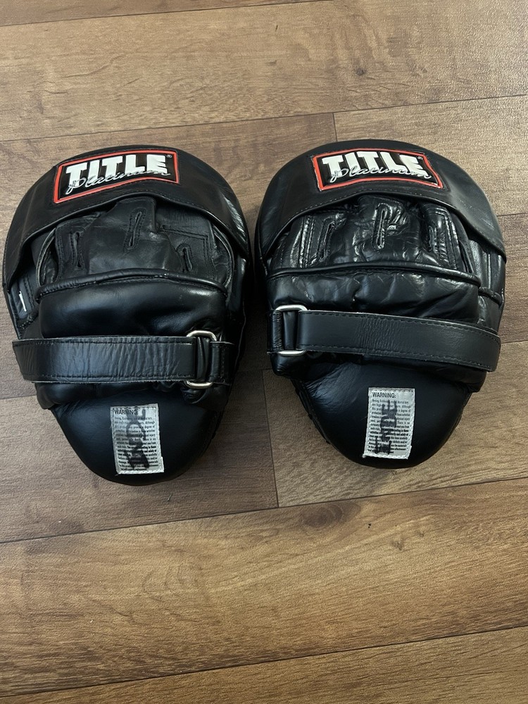 Title Boxing Platinum Focus MITTS