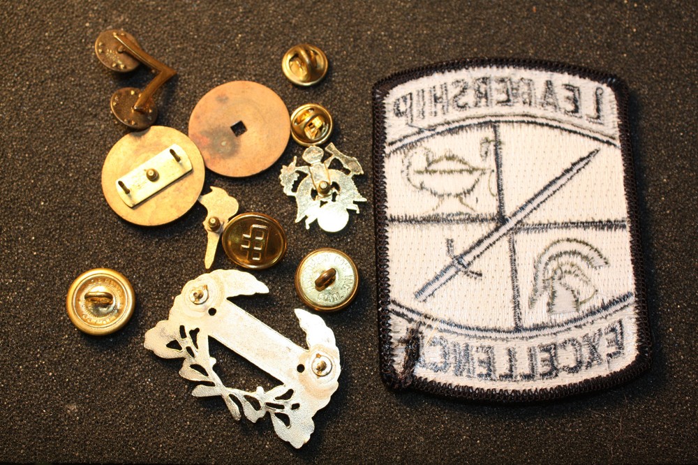 Old ROTC Insignia Grab Bag 1960'-80's+ misc Brass buttons plus ROTC Patch
