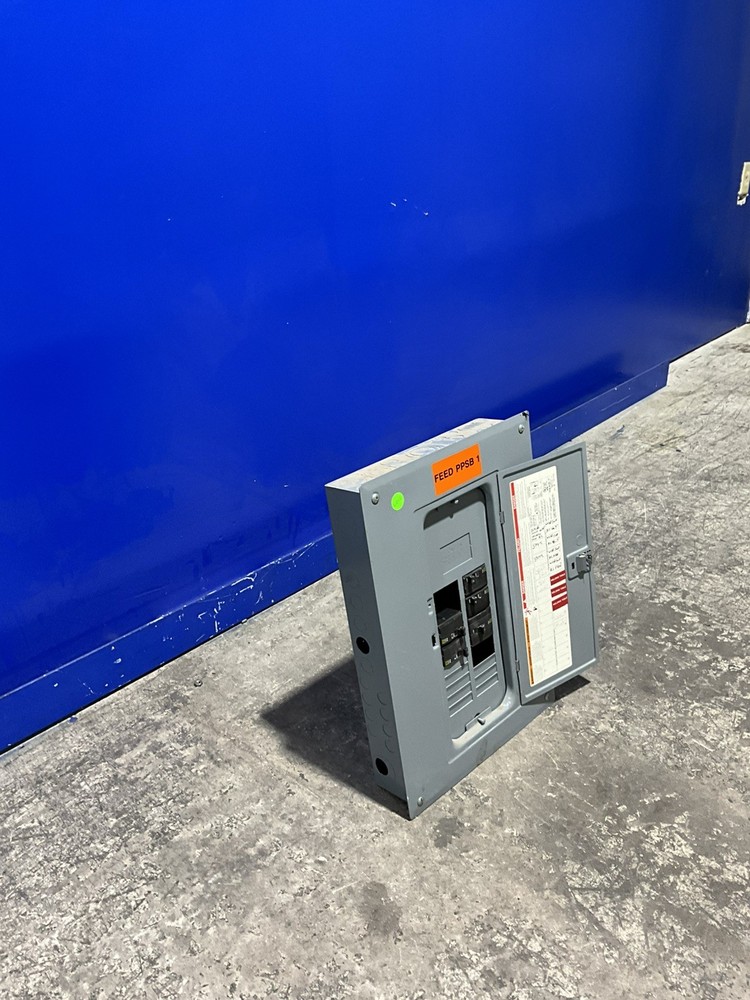 Square D 100 Amp 240V MLO Panelboard QOC24UF 🟦