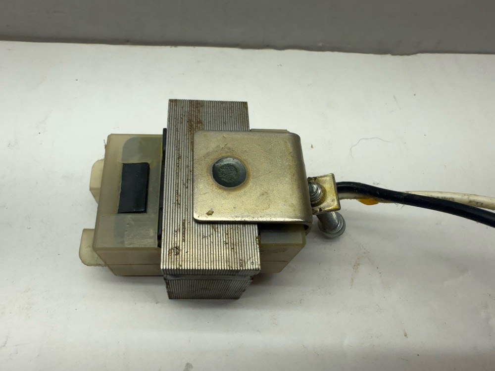 Products Unlimited Control Transformer 7242 33224007