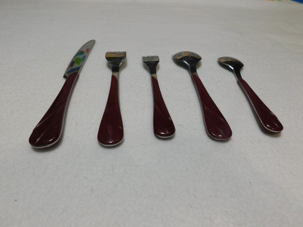 Fiesta Flatware Place Setting for Five Cinnabar