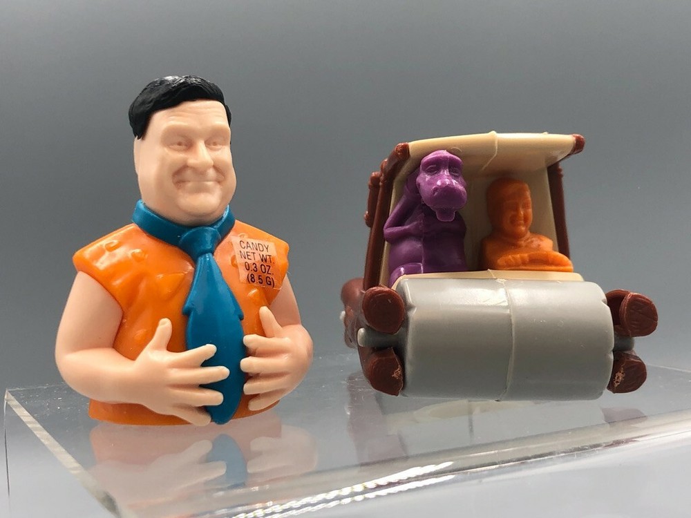 1993 FLINTSTONES Vintage CANDY CONTAINER with original candy