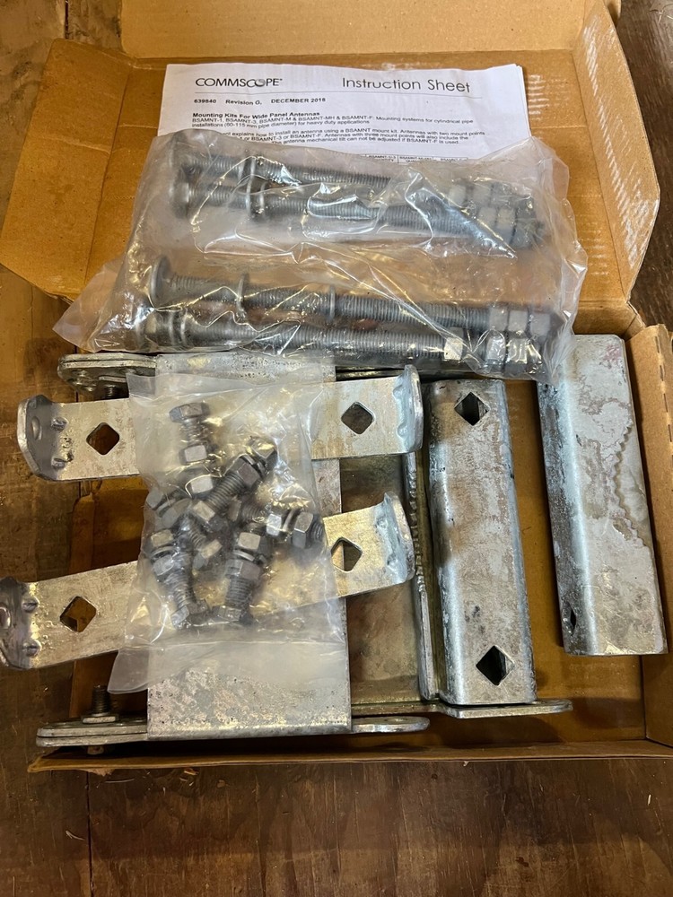 Commscope, BSAMNT-3 Antenna Down-tilt Mounting Kit