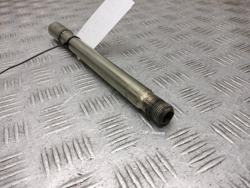 2015 TRIUMPH TIGER 800 XRx FRONT SPINDLE