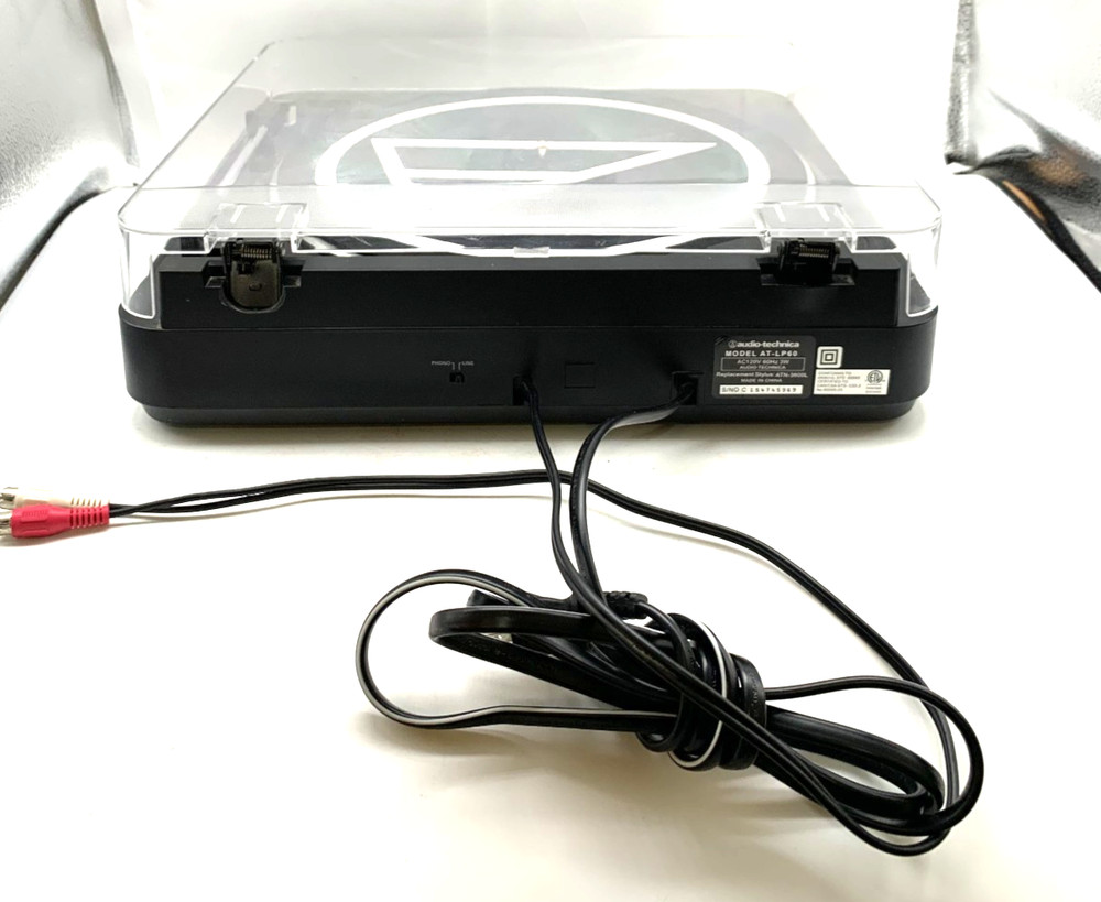Audio-Technica Turntable AT-LP60 READ DESCRIPTION!