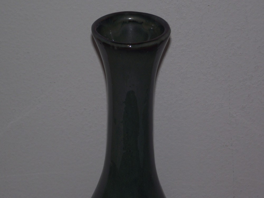 12" Ceramic stoneware green flower vase Asian pattern