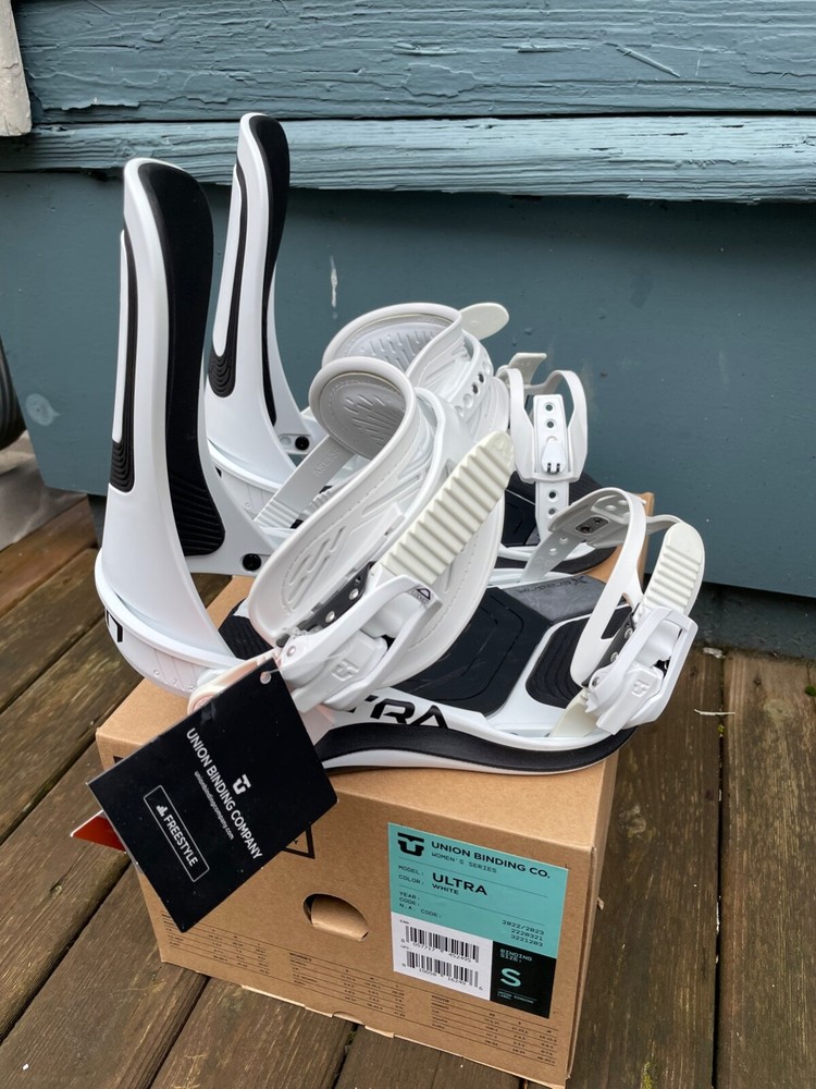 Union W's Ultra Snowboard Bindings - White / Size Small