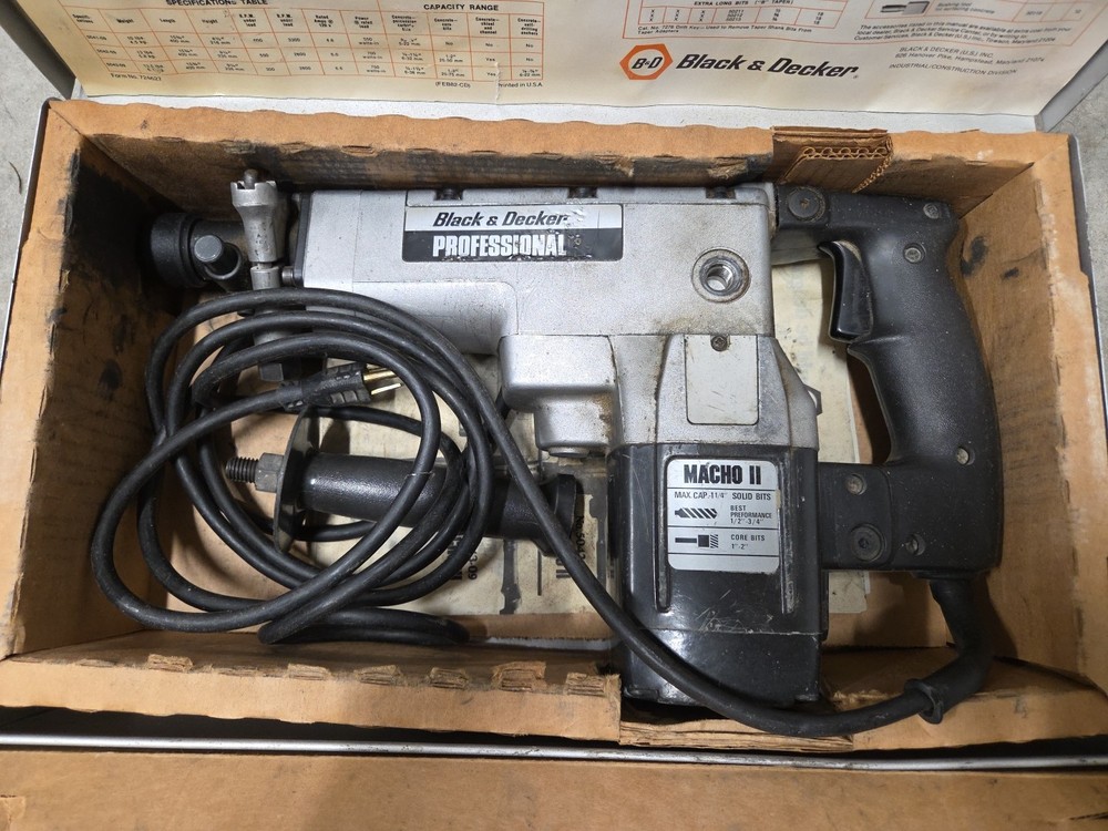 BLACK & DECKER PROFESSIONAL MACHO 2 ROTARY HAMMER DRILL Tested