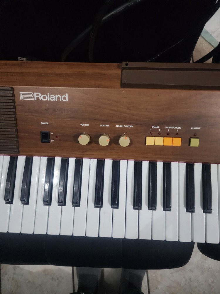 Piano Plus 70 Roland