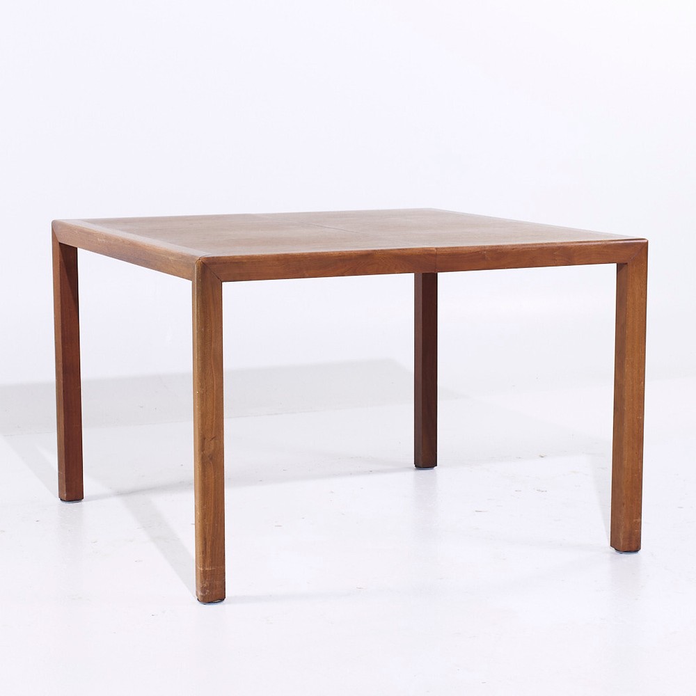 Jack Cartwright for Founders MCM Walnut Expanding Dining Table with 2 Leaves