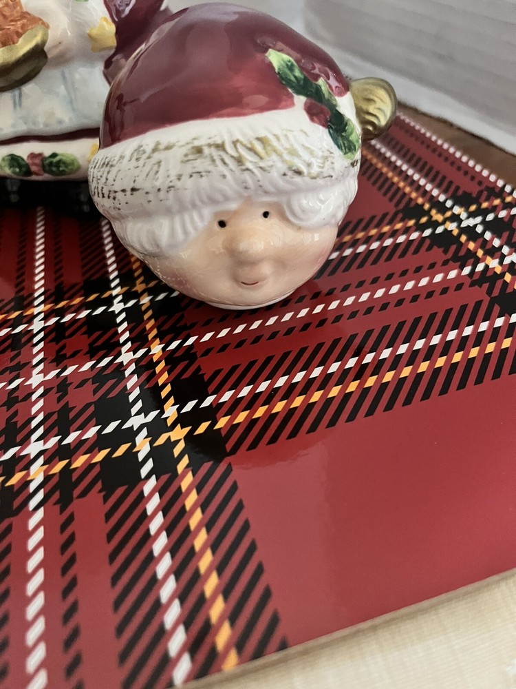 Vtg/Mr/Mrs Claus/sugar/creamer/Ceramic /6”/spoon Missing/mint
