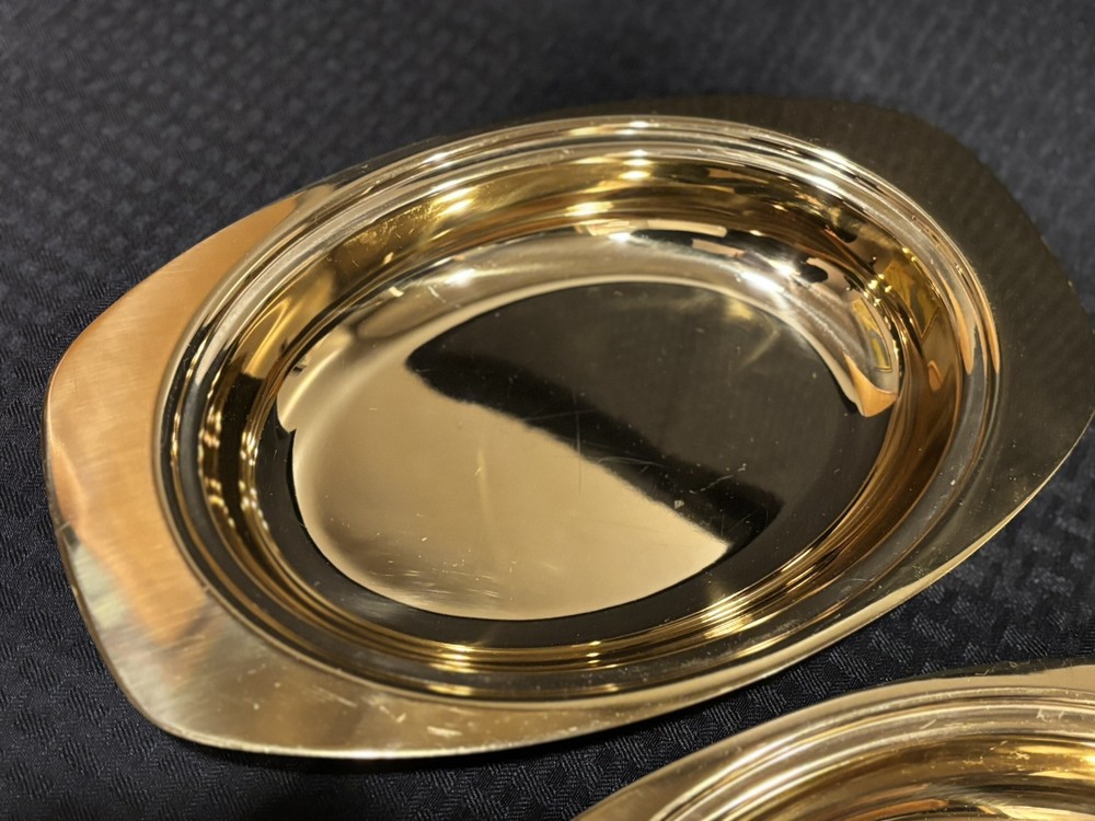 Dirilyte Golden two trays and creamer