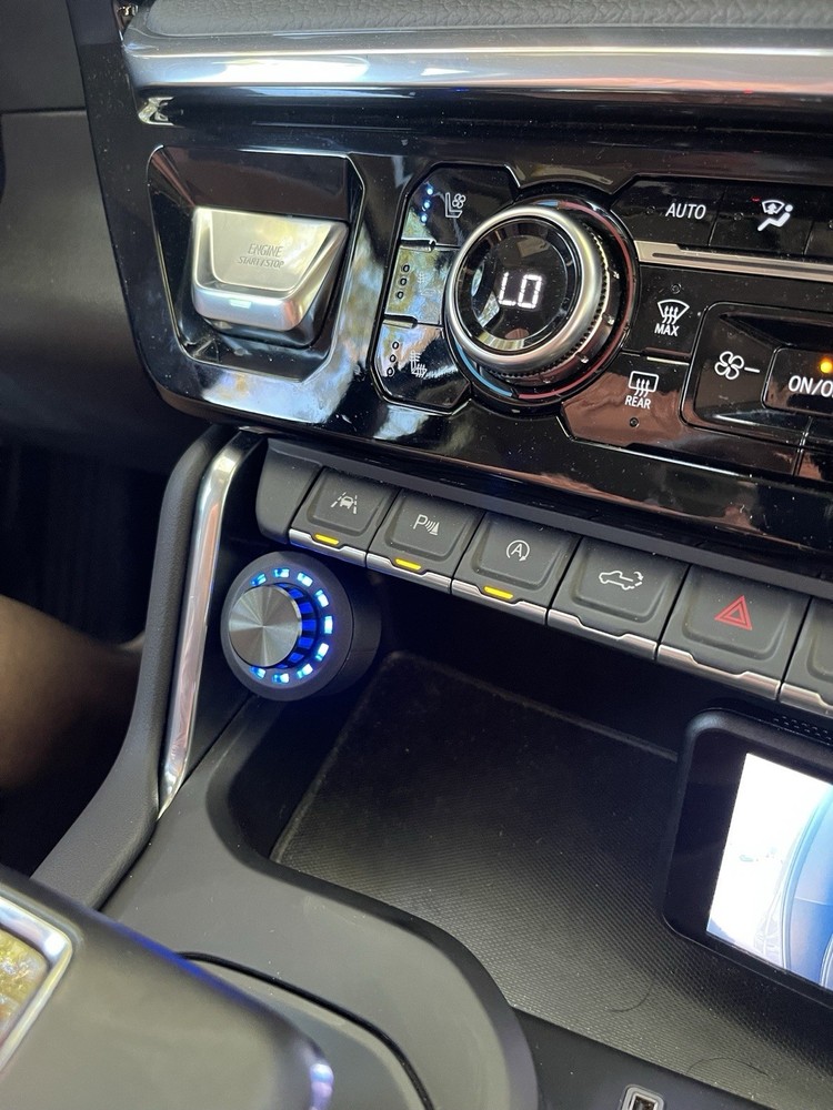 Helix Conductor 90 Degree Mount