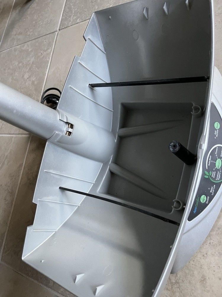 Aerogarden Classic 7 Pod Silver