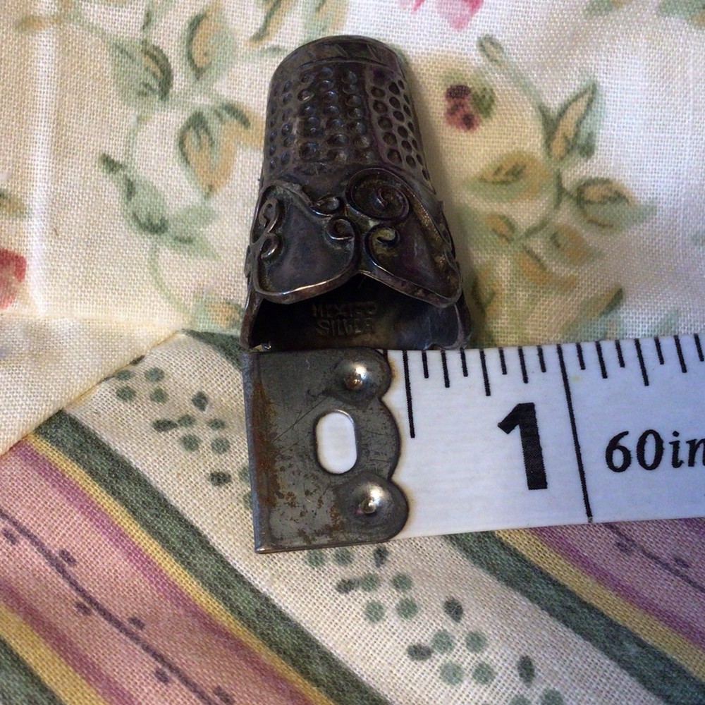 Vintage Sterling Silver Mexico Ornate Thimble