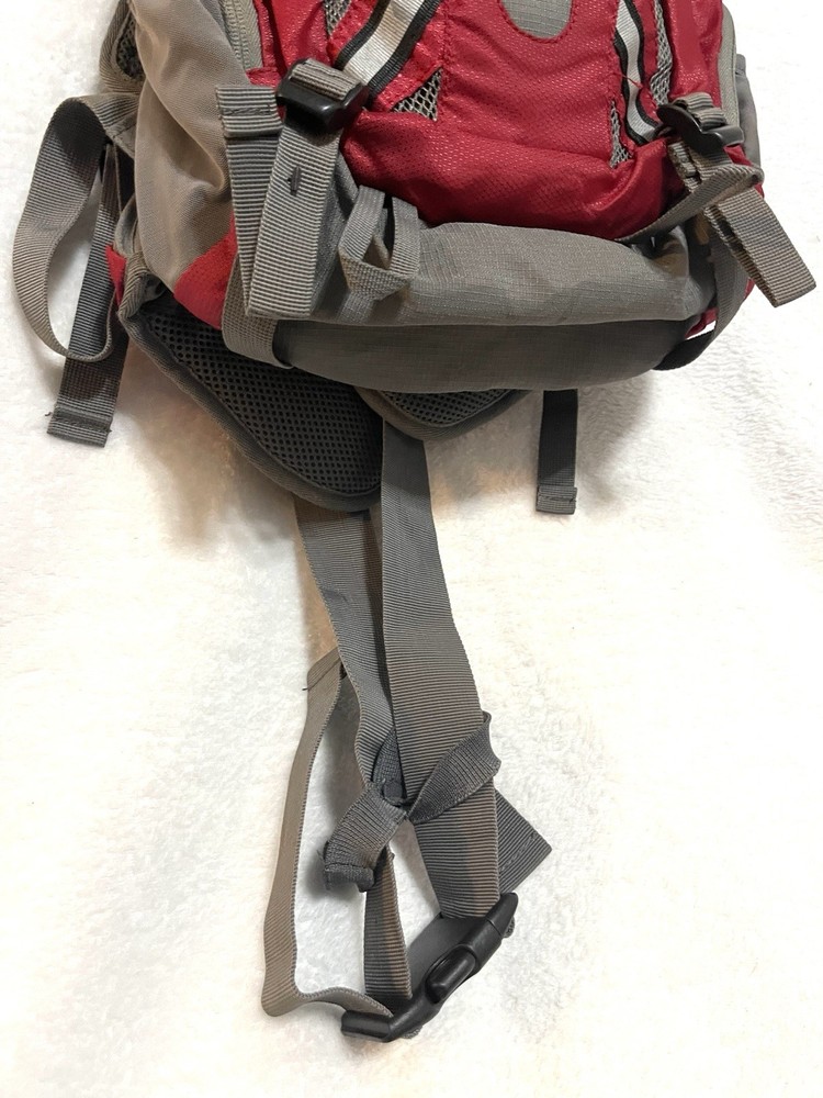 BCG Apex Hydration Pack/ hiking backpack Reflective Pack