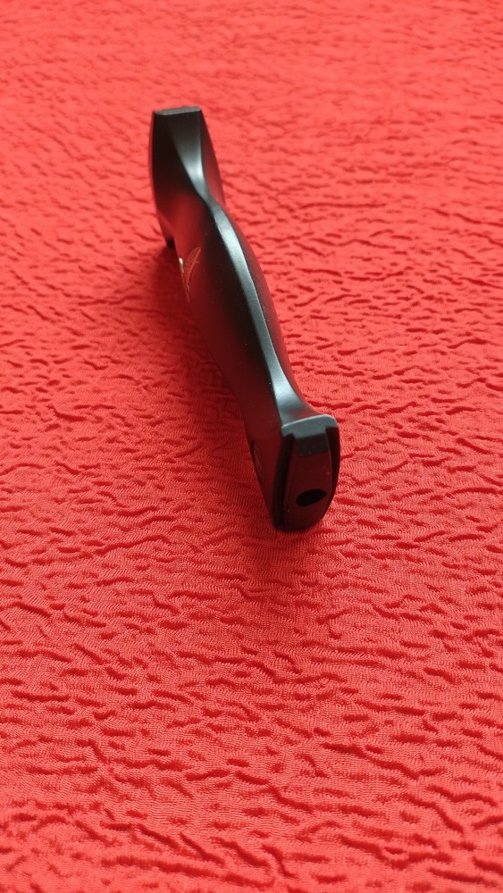 DAGGER HANDLE - wooden