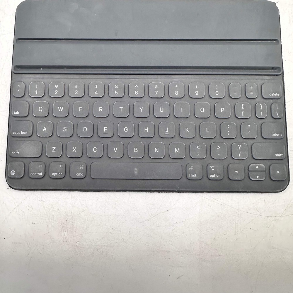 Apple Smart Keyboard Folio 11" Keyboard Folio Case Black A2038