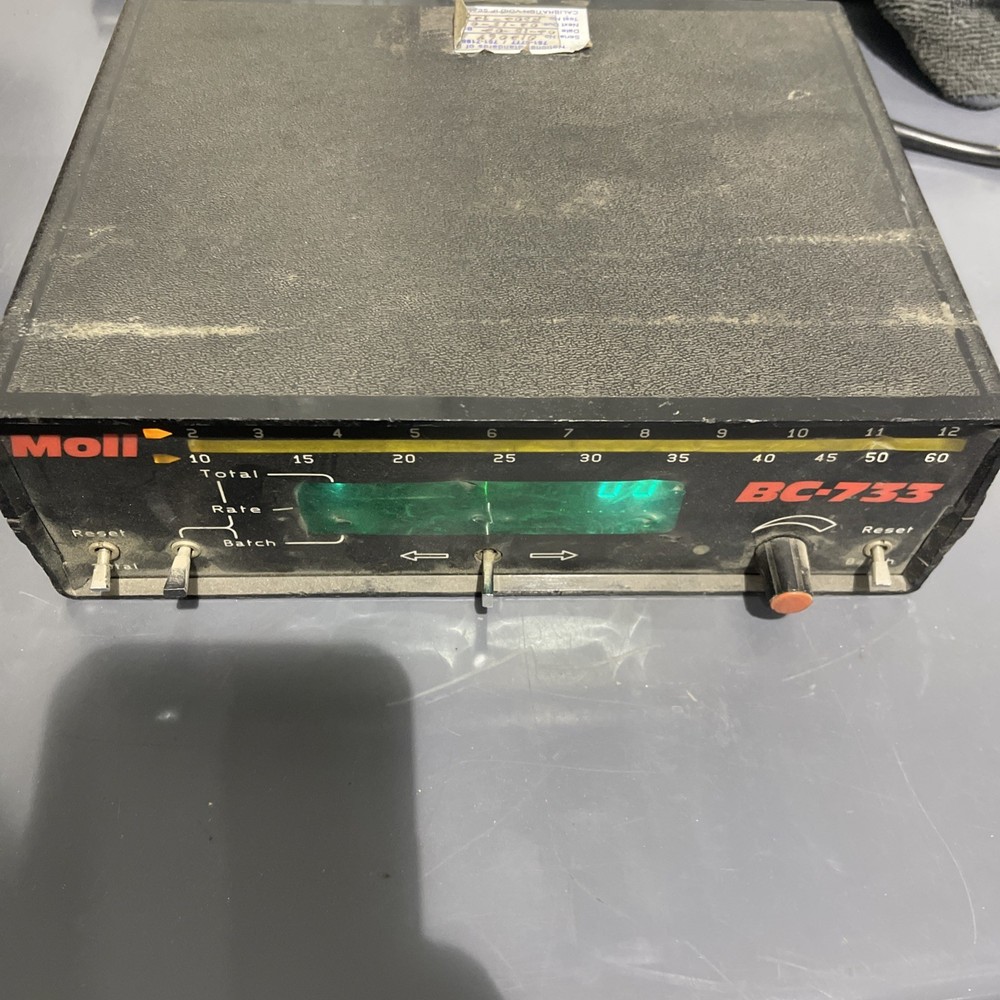 Dick Moll & Sons BC-733 Digital Display Batch Counter Controller Module Unit