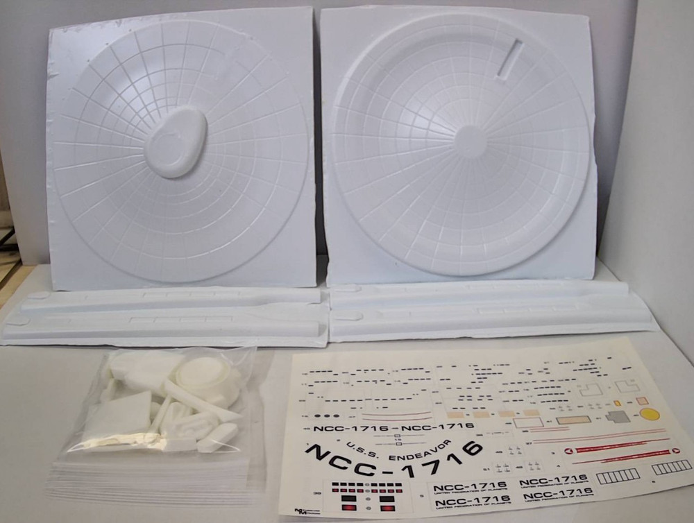 MCDANIEL MODELS STAR TREK 1/650 ENDEAVOUR CLASS CONVERSION KIT