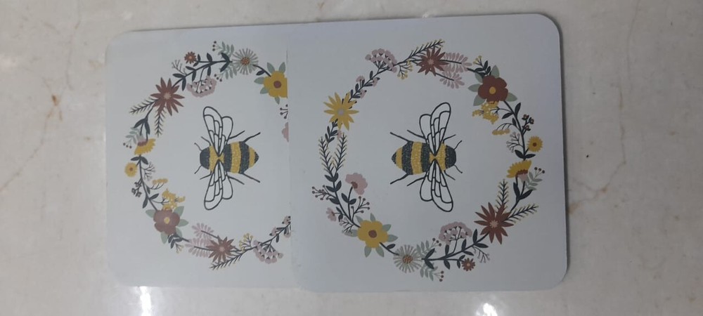 Cup base for drinks A cup base for drinks, tea, coffee,