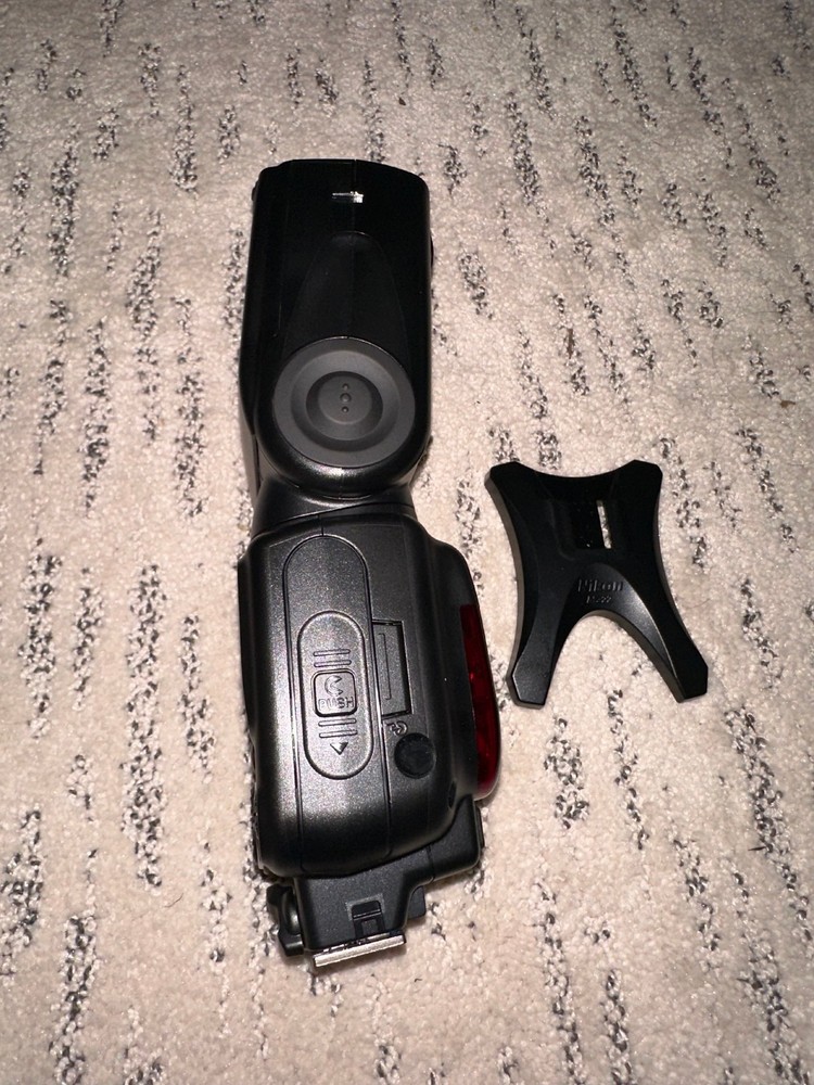 Nikon Speedlight SB-910 AF Shoe Mount Flash for Nikon