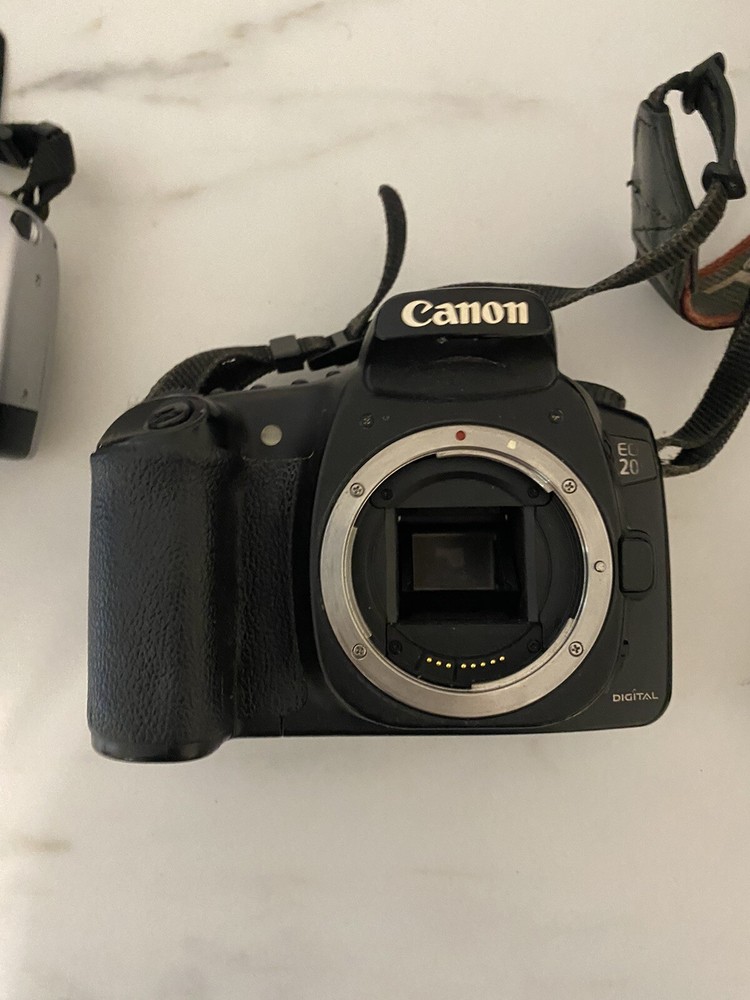 3 Cannon Cameras Untested