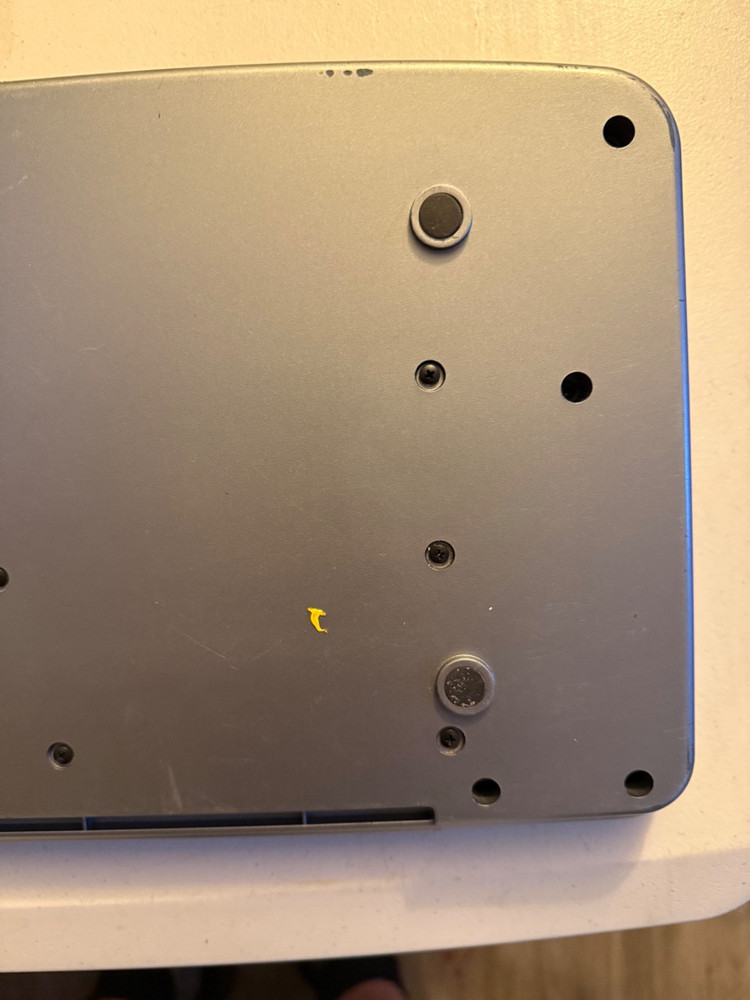 M-Audio O2 Keyboard USB MIDI Controller - Power Up Tested, No USB Cable