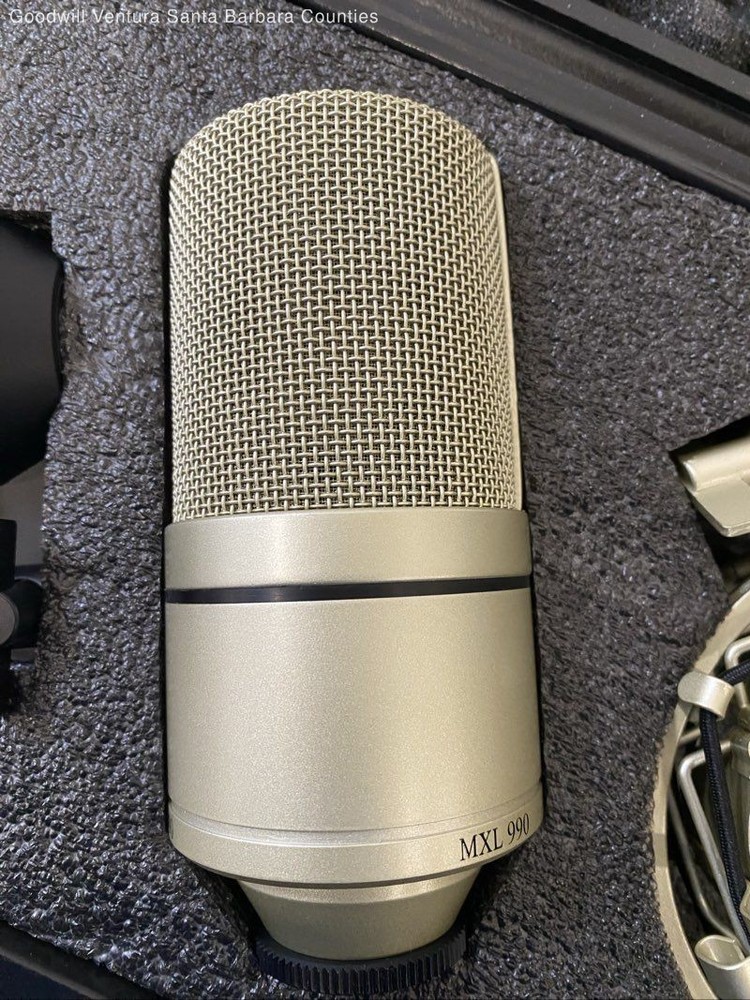 MXL 990 Condenser Microphone - Tested