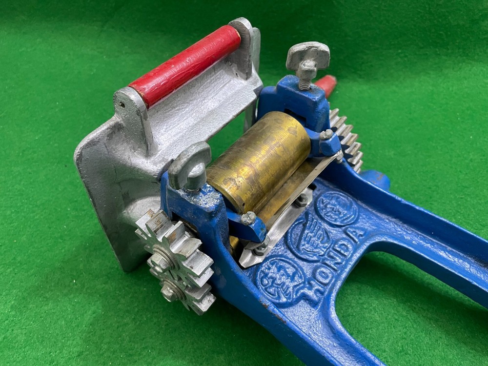 Honda Noodle Maker / Dough Thinner?