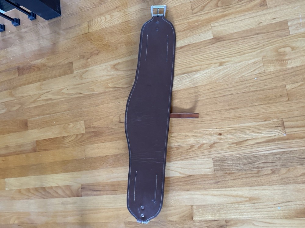 Rear Leather Roping Cinch