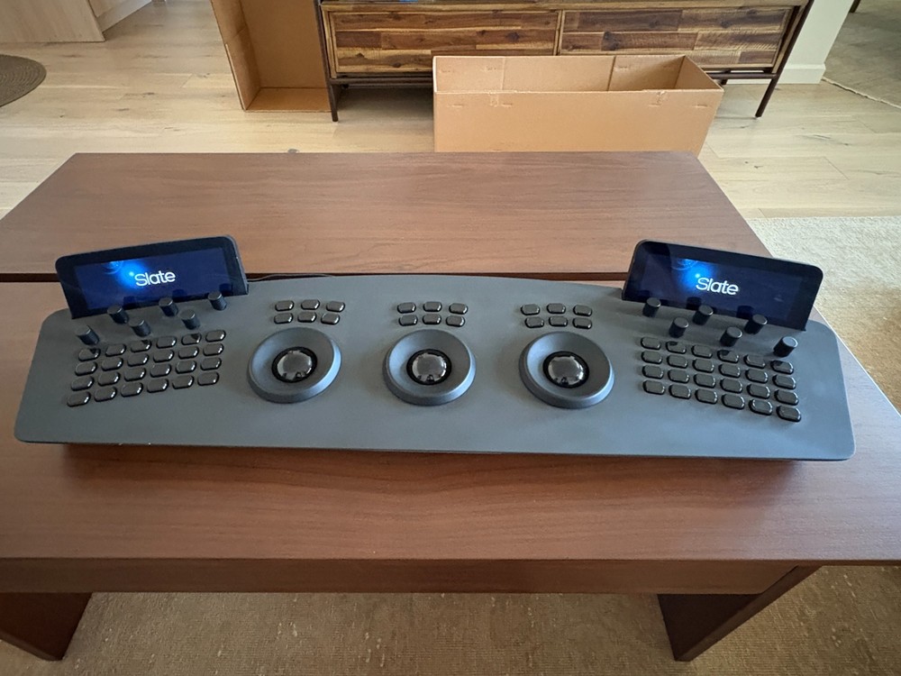 FilmLight Slate Control Surface [Portable Color Grading Panel] [Dual Display]