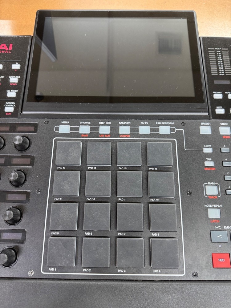 Akai Professional MPC-X Standalone Sampler and Sequencer