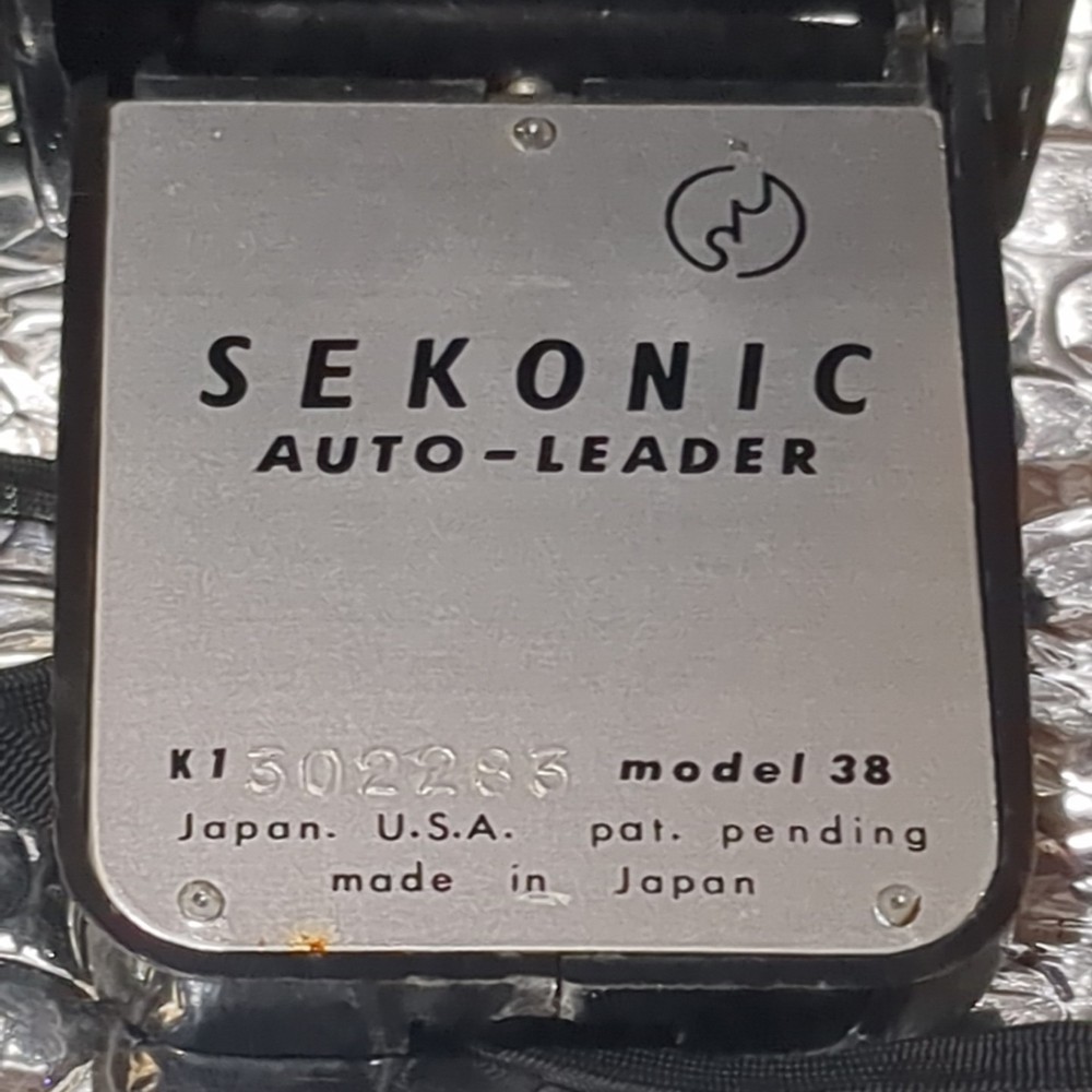 VINTAGE SEKONIC MODEL 38 AUTO LEADER - LIGHT METER / WORKING