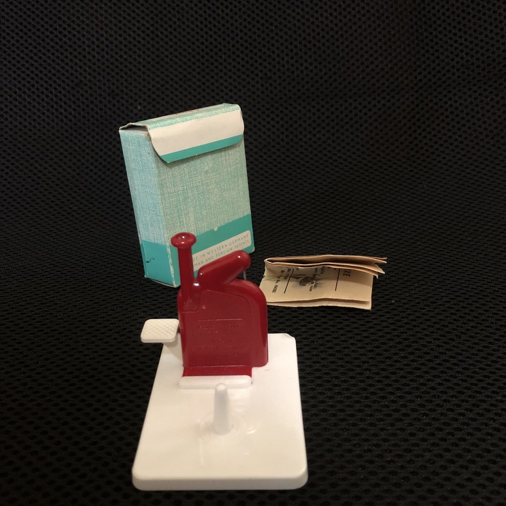 Vintage Witch Sewing Needle Threader + Instructions In Original Box West Germany