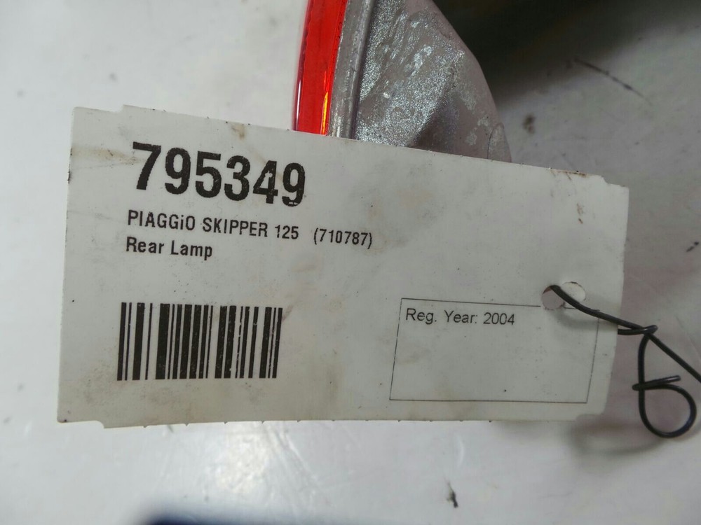 2004 PIAGGIO SKIPPER 125   Rear Tail Light Lamp