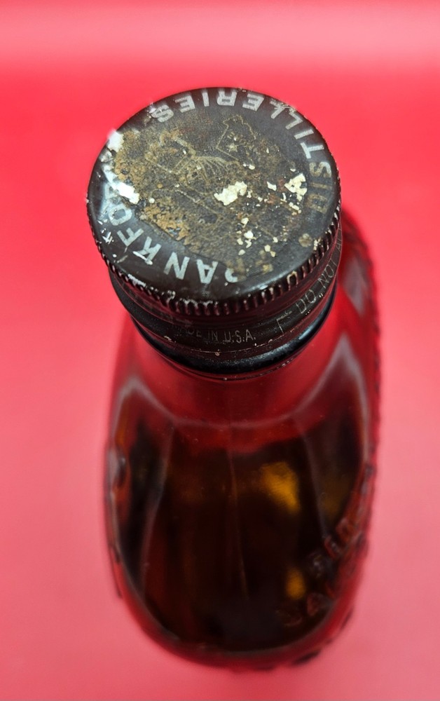 Frankfort Distilleries Pint bottle