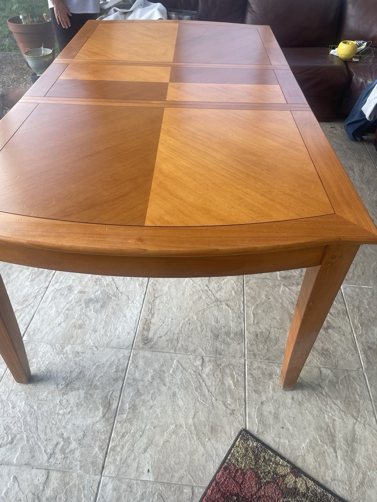 Wooden Dining Table With 4 chairs