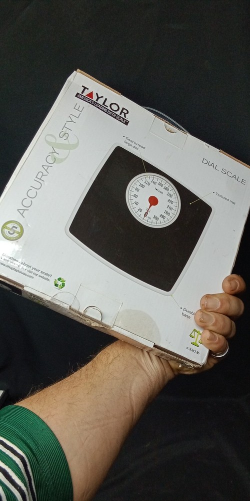 Taylor Analog Dial scale 330 lb. Open box. Tested and works!
