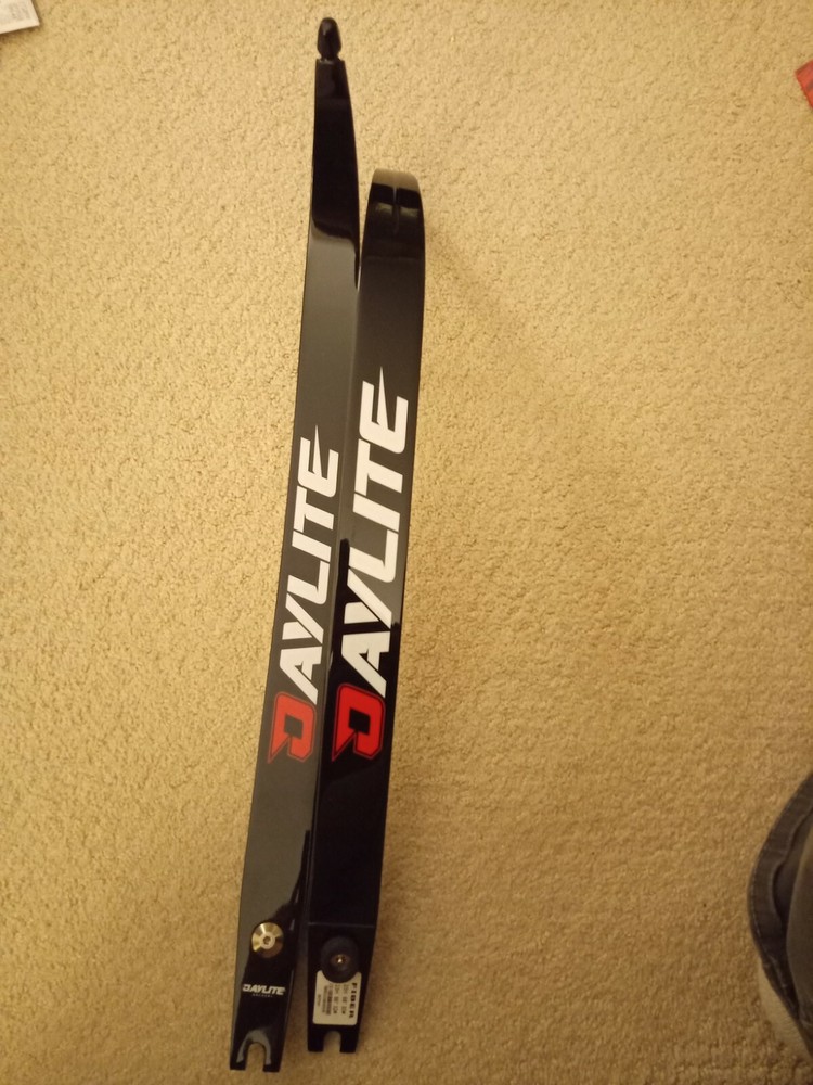 Decut Campus 23" Riser With Daylite Limbs For Olympic Archery Recurve