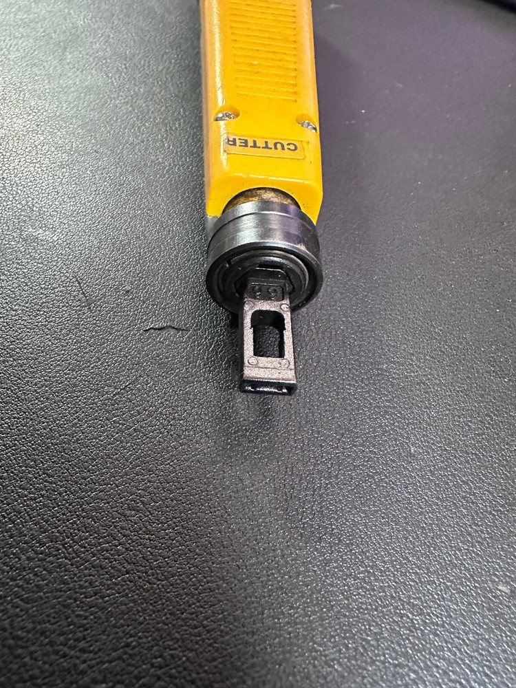 PALADIN TOOLS 3528 PUNCH DOWN IMPACT TOOL WITH CUTTER