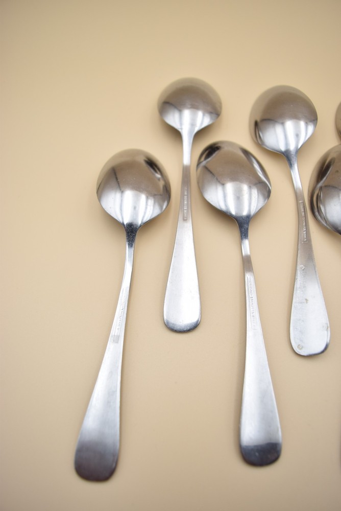 19pc Northland Post Road Flatware Set Dinner Salad Forks Tablespoons Teaspoons