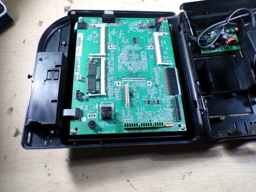 KRONOS SYSTEM 4500 TIME CLOCK