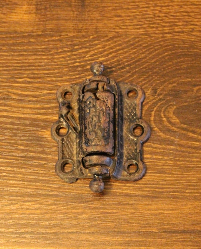 Geneva,Spring Hinge,Vintage,Antique,Iron