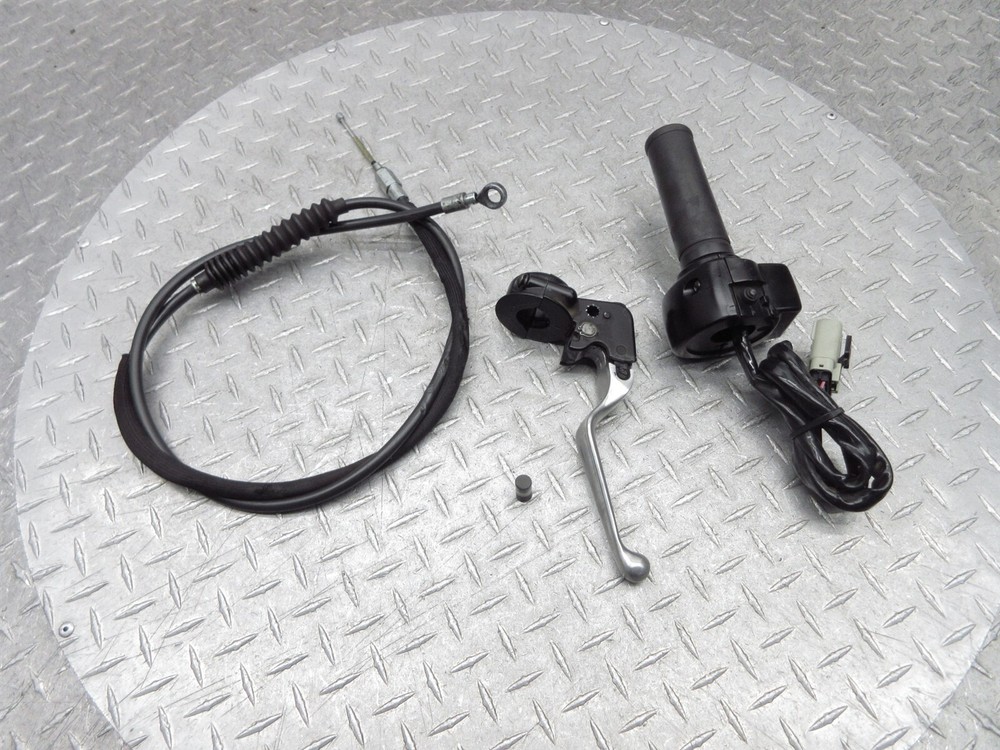 2007 Harley Electra Glide FLHTCI Left Switch Clutch Control Lever Perch Cable