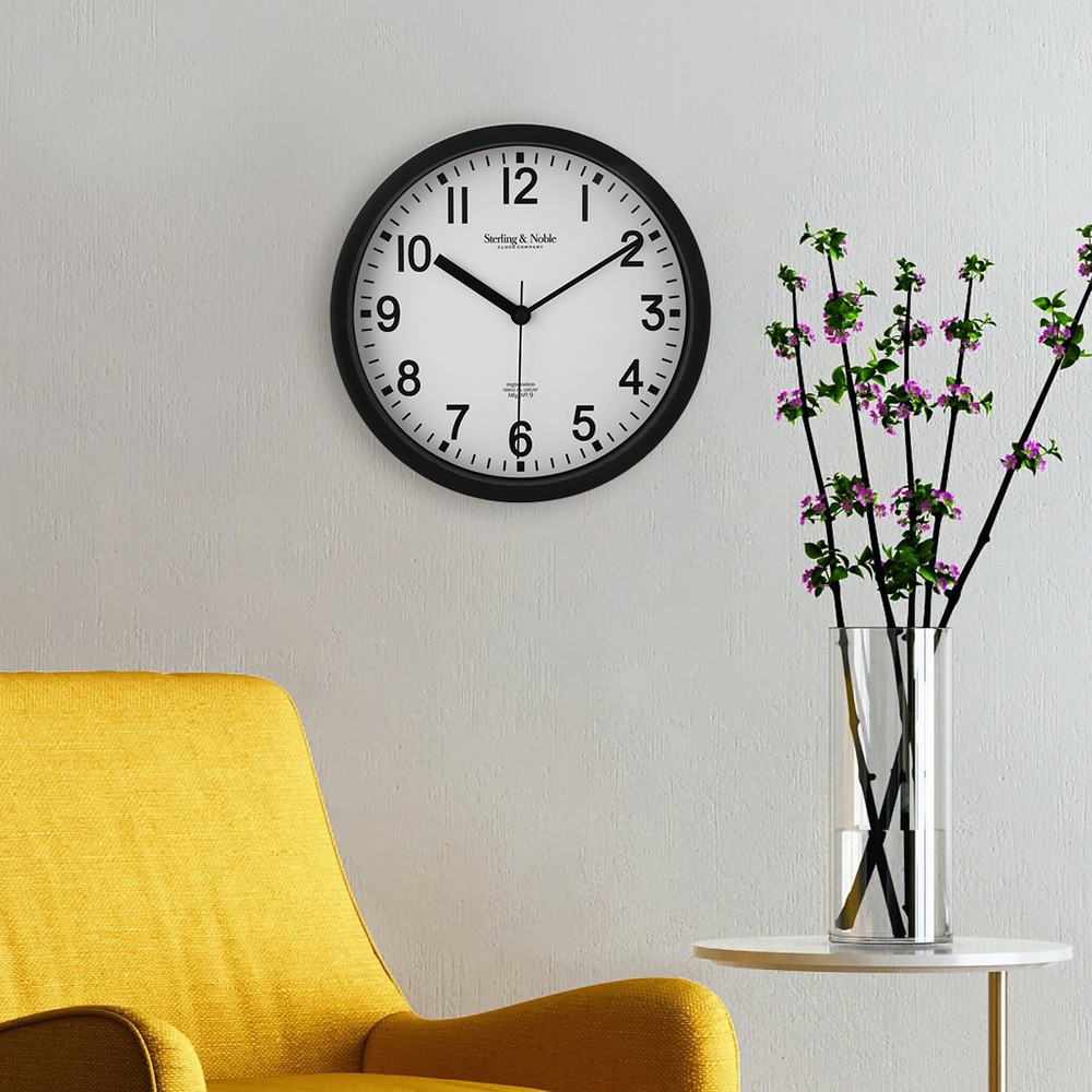 Mainstays Basic Indoor 8.78" Black Analog Round Modern Wall Clock