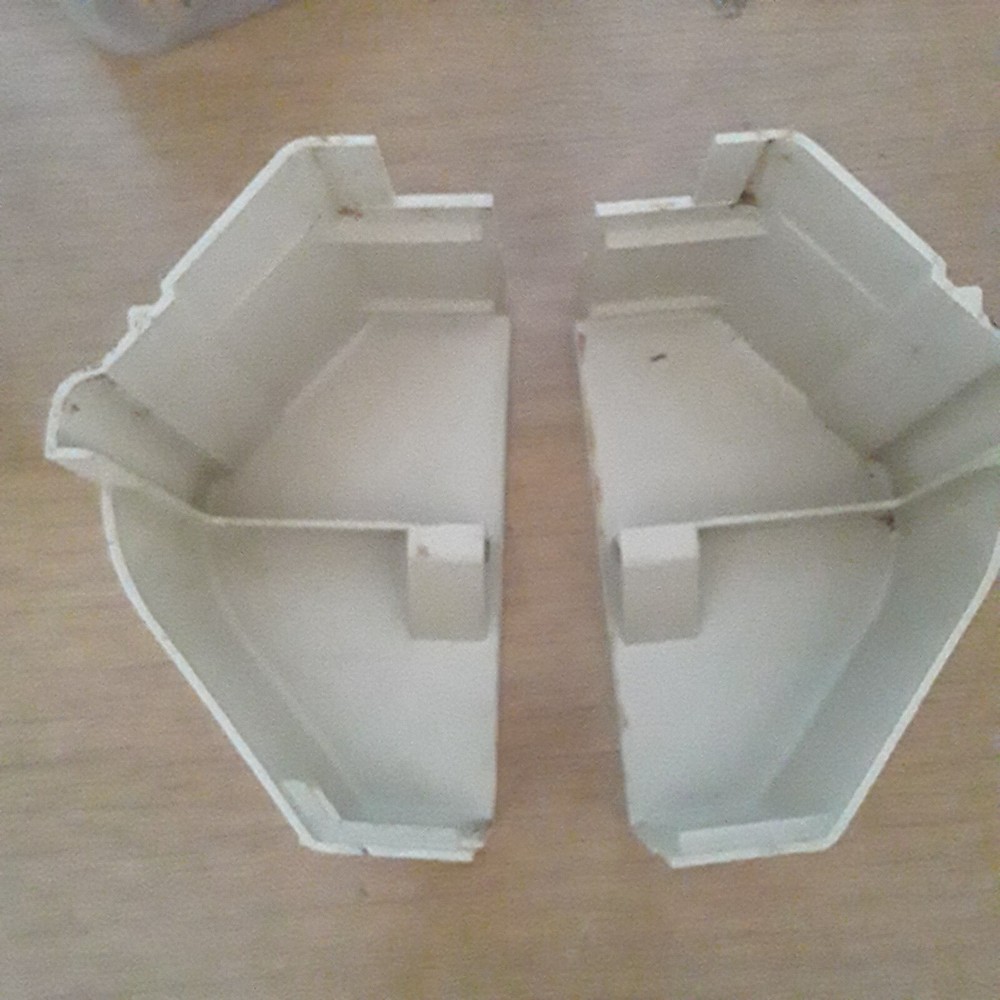 White 1602 SIT Knitting Machine DB End Caps READ Replacement Part